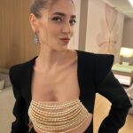 Öznur Serçeler Instagram – Altın Kelebek ✨

Beni bu geceye hazırlayan herkese teşekkür ederim 🙏🏻🩷
