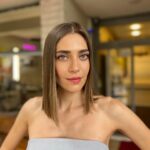Öznur Serçeler Instagram – Gecikmiş bir post 🫠

Çok güzel bir günün anısı olarak burada kalsın 🩷

Beni hazırlayan;
Styling: @hamiyetaktass 
Saç – Makyaj: @banu_aksungur @selen_karabulut @no3hairmakeupstudio 
Tasarım: @suleymanguvencc
@jabotter

Etkinlik; 
@sebamedturkiye 
@gozdegunduz @hazaly

Ayrıca harika bir ekibe ve menajere sahip olmanın mutluluğu 😊
Hepinizi çok seviyorum iyi ki varsınız🩷🌸

@esergk
@hamiyetaktass
@sudepnrr
@kaanakblt
@edoszt
@secilbasmaci
@bemanagement