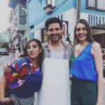 Öznur Serçeler Instagram – Erkenci Kuş mahalle ekibi ✌🏼
#erkencikuş
📷 @vbeyaztas
