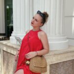 İpek Filiz Yazıcı Instagram - Yeni rengimi buldum 🌺