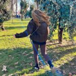 İpek Filiz Yazıcı Instagram - “Öylesine değil de harbisinden delice.”