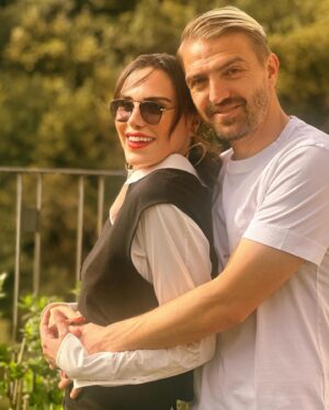 Şükran Ovalı Instagram - Ne güzel geldin 39 ♥️ ♾️🧿