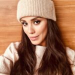 Şükran Ovalı Instagram -