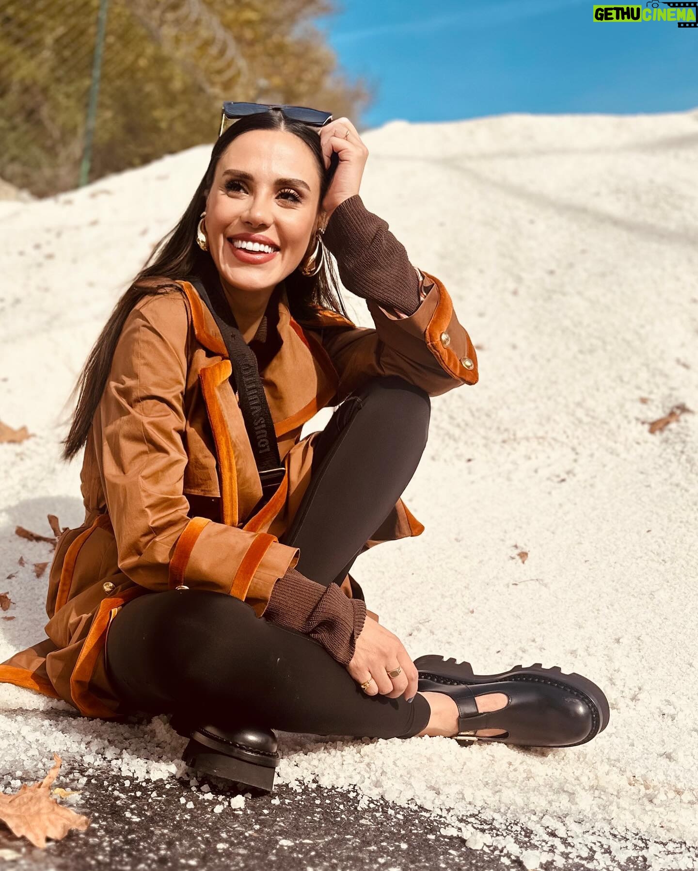 Şükran Ovalı Instagram - 📸 sevgili eşim çekmiştir :))) @canererkin ♥️ iyiii pazarlar olsun huzur dolu…