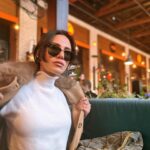 Şükran Ovalı Instagram – Heleeee hele kim gelmiş:)☺️💙