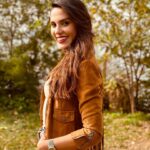 Şükran Ovalı Instagram - 🍂🤎 msj açık :)