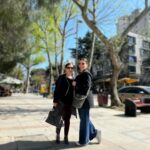 Şebnem Bozoklu Instagram – Anneciğim güzelim. Bir yaş daha gençleştin bak.Kahkahaların çınlasın bu yeni yaşında da, hep böyle el ele, kol kola yürüyelim ❤️ İyi ki doğdun, seni çok seviyorum 🙏🏻🧿