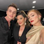 Şebnem Bozoklu Instagram - Dün akşamki Şahsiyet galasından bi dump gelmez miydi gelirdi elbet❤️ styling: @ecesisik makyaj: @hidayetkorkmaz_ saç: @yosibear teşekkürler @ayyapim teşekkürler @gain ve sevgili @onursaylak nasıl bir fotomuz yok? @sedaydinn ve @aysegulsenerpr canlarımdır. @rendaguner bizi çok seviyorum 🌹