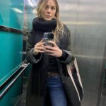 Şeyma Korkmaz Instagram - 🪞#mirrorselfie ✌🏻