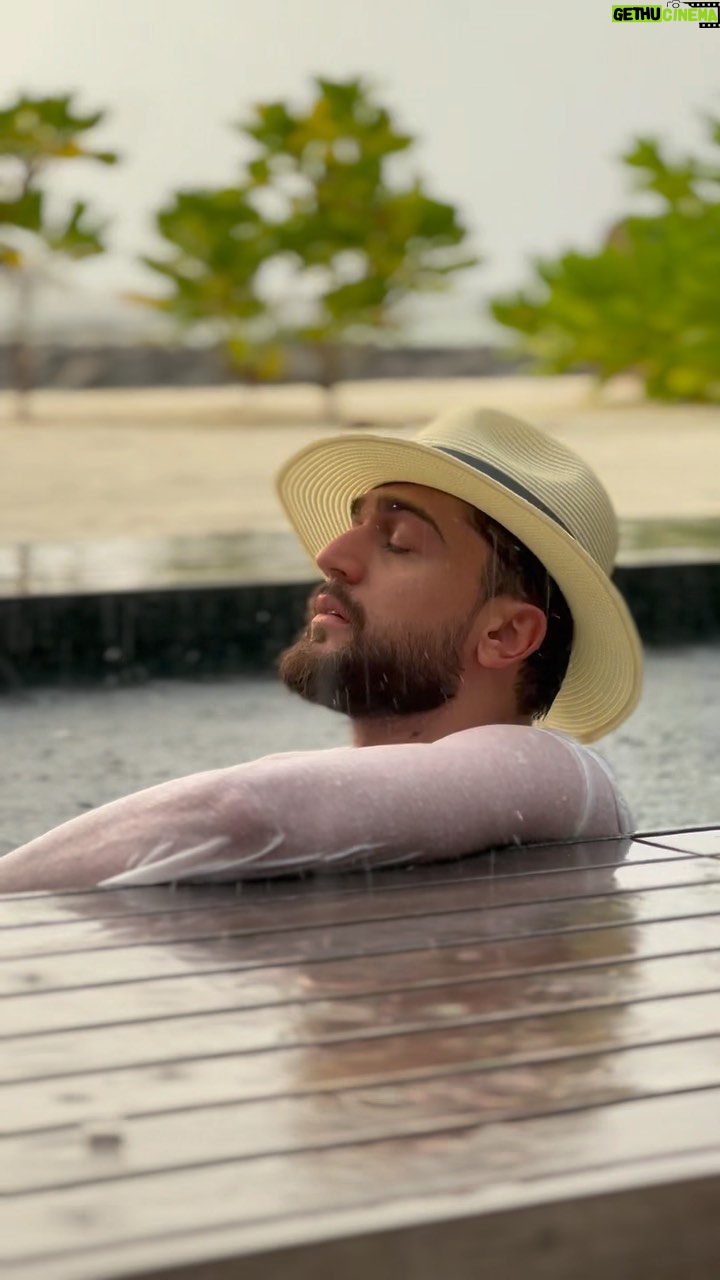 Cahid Huseynli - 156.9K Likes - 🌴