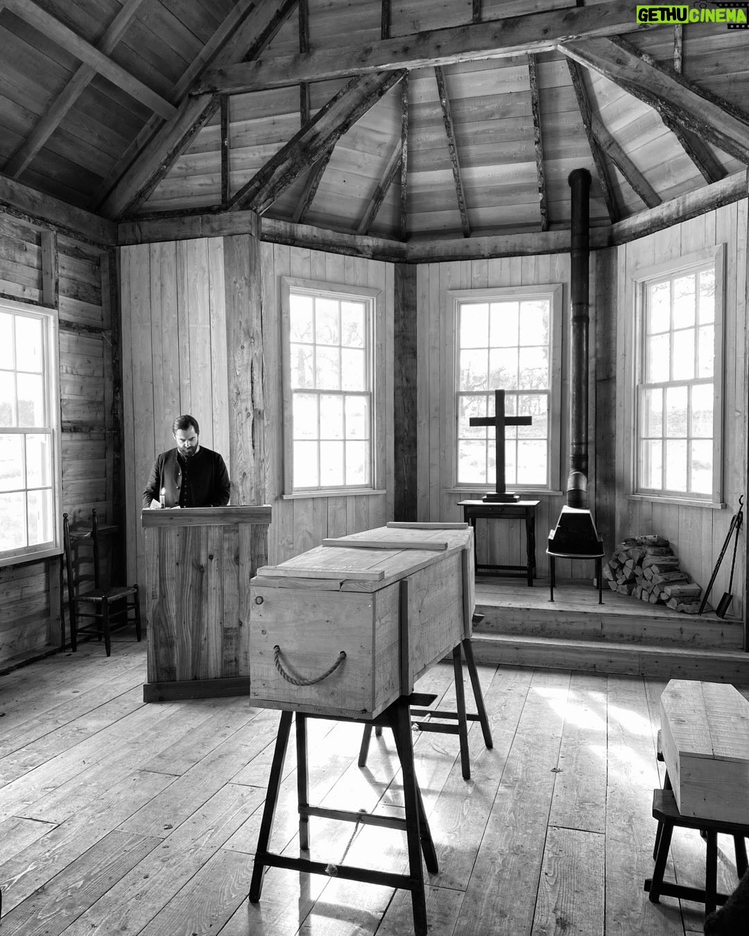 Caitríona Balfe Instagram - Roger Mac preparing for his sermon @outlander_starz @rikrankin … #Outlander #season6 #Sticksandstones #RichardRankin