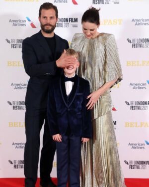 Caitríona Balfe Instagram - Magical night last at our @belfastmovie  premiere at @londonfilmfestival So great to all be together and sharing our film with so many people. Thank you glam: @karlawelchstylist (dress @stellamccartney jewels @jessica_mccormack ) @marywilesmakeup @garethbromell ❤️❤️❤️ @belfastmovie @focusfeatures