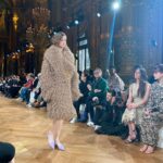 Caitríona Balfe Instagram - All the coat and suit goals .... wanted everything at this show.... and all animal cruelty free ..! Thank you @stellamccartney for having me at your beautiful and fun show. 💕
