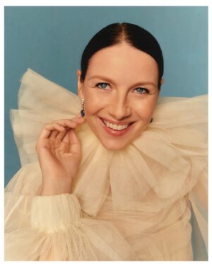 Caitríona Balfe Instagram - Thank you @vanityfair … I can’t believe I got to do this beautiful shoot and feature. For years I used to read Vanity Fair articles about actresses I admired scanning their words for clues about how to break into the industry and follow a dream I had since a child. To now follow in their footsteps is such a huge moment for me and I’m so humbled and grateful. 
Thank you Rebecca Ford for the lovely chat over breakfast about motherhood,life and my career. 
Thank you to the amazing team that brought this all together … it was such a fun shoot..!! 
📸 @nickrileybentham 
Styling @rebeccarams 
Makeup @marywilesmakeup 
Hair @garethbromell 
Manicure @nailbyemikudo 
And @caratripsalot and @jenziet 💗
@belfastmovie @focusfeatures #belfastmovie