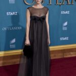 Caitríona Balfe Instagram - What an incredible night. I’m so grateful i got celebrate our fifth season premiere with an amazing group of fans and my TV family. Feeling very grateful and happy today. Hope you’re all ready for this season..!!! (And if you have the Starz app you can watch Ep 1 already !!) Thank you to amazing glam team. @karlawelchstylist for this incredible vintage Chanel dress from @shrimptoncouture oh and amazing earrings by @Jarjewelry @brenrobertsonbeauty @officialdanilohair ❤️❤️❤️