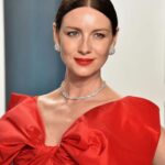 Caitríona Balfe Instagram - Thank you @vanityfair for the wonderful after Oscars party. Such an incredible night. Thank you @karlawelchstylist @marcusrfrancis @brenrobertsonbeauty Loved this @prabalgurung dress with recycled taffeta bow (go sustainability!!) and @niwaka_collections jewellery #niwakapartner