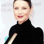 Caitríona Balfe Instagram - Feeling beautiful in heritage earrings from the 1970s layered with contemporary creations by @vancleefarpels #VCApartner #vancleefarpels #VCAhighjewelry