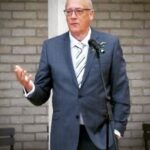 Caitríona Balfe Instagram – My father James (Big Jim) BALFE passed on Tuesday August 2nd. He was a mountain of a man, big in stature and personality. His presence and influence was huge in my life. He was loved by so many and will be missed by us all. Thank you to all our neighbours and friends for their kindness and thoughtfulness over this past week. I feel grateful to have been lucky enough to be able to call him dad. ❤️