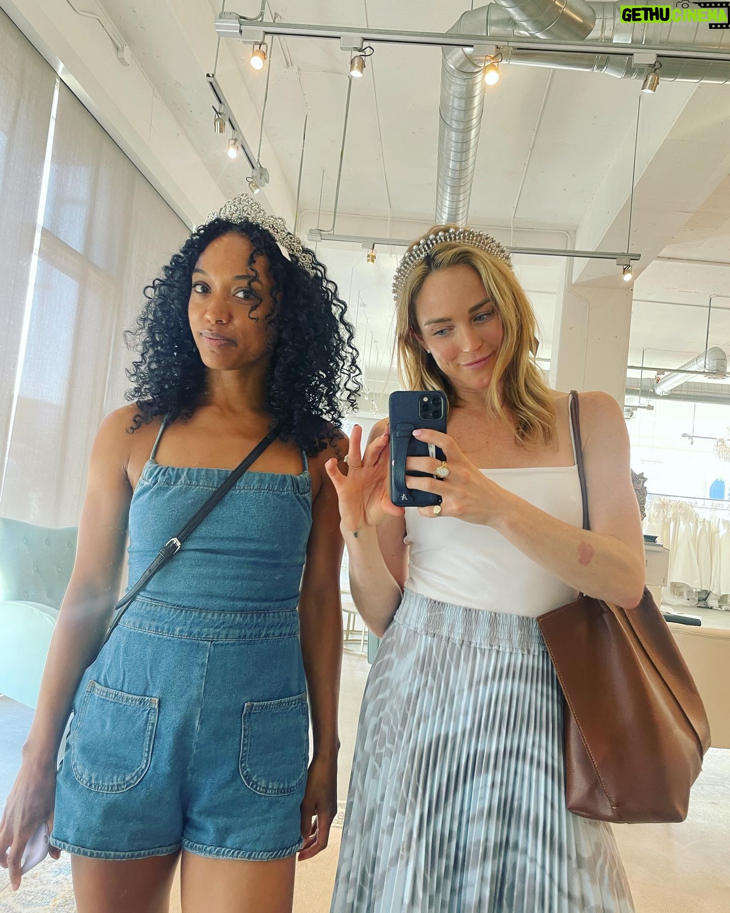 Caity Lotz Instagram - My mischievous grin and @dominiquedomingo wondering what’s about to happen lol 😆 #bff #wedding it’s really happening!