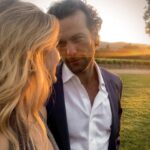Caity Lotz Instagram - Love is in the air 🌬💕
