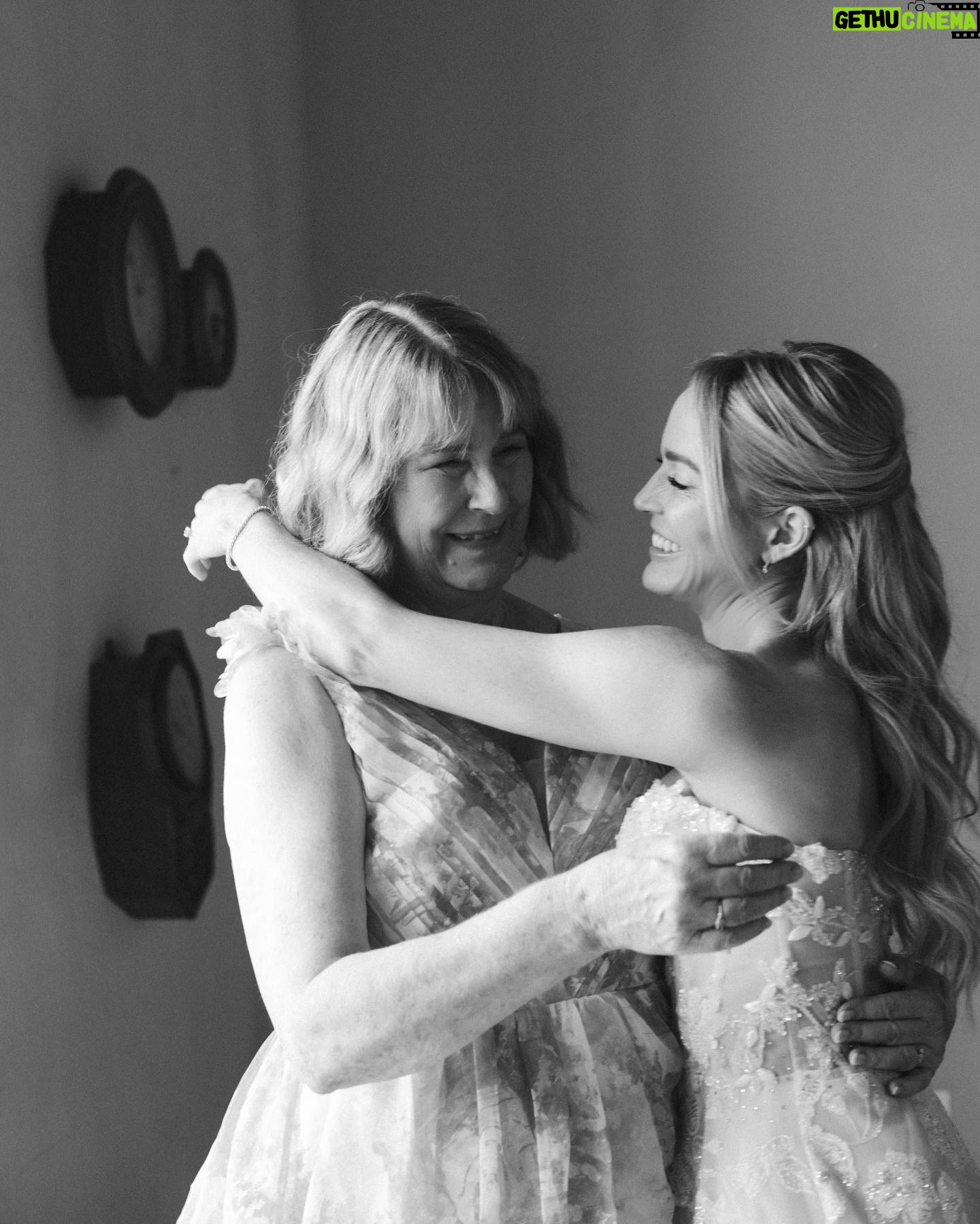 Caity Lotz Instagram - Happy Mother’s Day to my beautiful mama. So thankful to you and everything you’ve done for me 💕