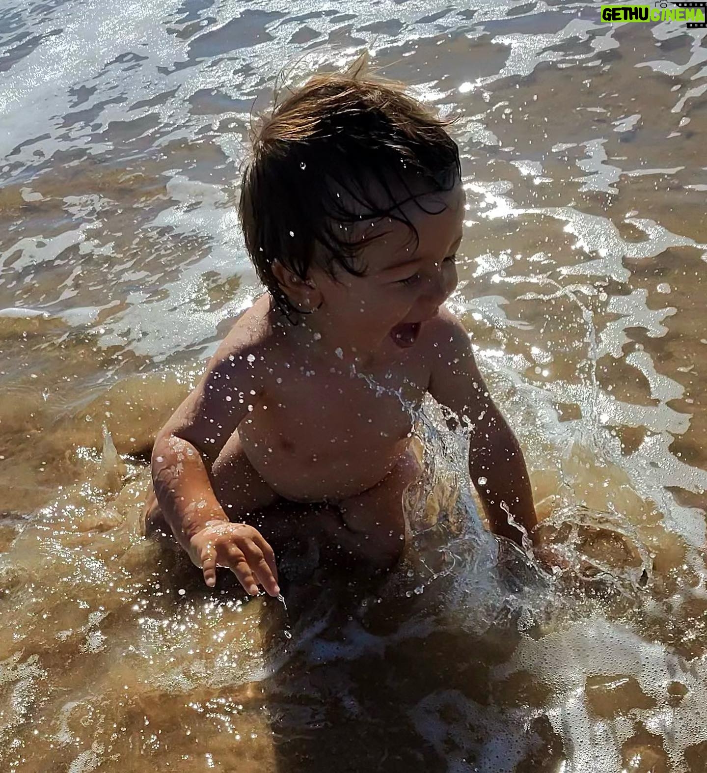 Calu Rivero Instagram - Abril es el mejor mes, no importa dónde estés en el mundo. Amamos José Ignacio en Abril 💘