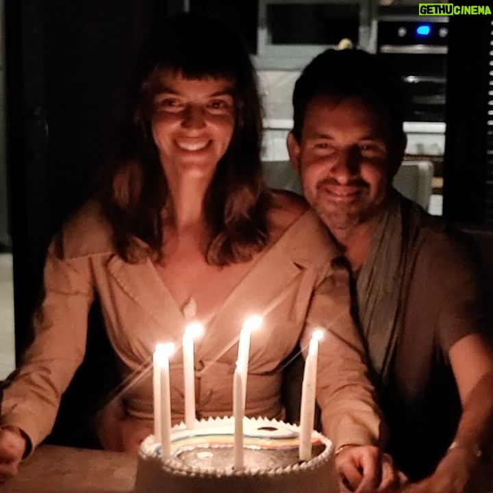 Calu Rivero Instagram - Un año de Tao y un año como nuevos padres. Dedicación total, maravillosamente desafiante. Gracias familias por su constante apoyo. Hijo; Tu ritmo va directo a mi corazón.