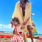 Calu Rivero Instagram - Feliz año Tao 🤍 Niño amado. Que se honre a la vida Que se honre a la tierra Escuchemos a los niños que nos vienen a cantar melodías del corazón. @carlosdelrio.healer 🎶