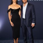 Camila Alves Instagram - Dressed for the night, 12 years raising funds with our friends for the charities below @jklivinfoundation @riseatx @heartgiftfoundation @dellchildrensfoundation @cureduchenne Now for the Fashion…! As I know we all love it and will ask! Dress by the amazing @oscardelarenta Shoes @ysl Jewelry @kormanfinejewelry Hair @bucciojb Make up @laurenandersen Stylist @sasathomann Camila only Matthew did his own😘 And thank you @maryellenatnm and @neimanmarcusaustin for the help and the Sweetest seamstress Lana!! that was so proud of her work on the dress! Next I will post the @oscardelarenta fashion show it was a beautiful part of the event!! 💚💛💚💛💚💛💚💛💚💛💚💛💚💛💚💛💚💛 Vestidos para a noite, 12 anos arrecadando fundos com nossos amigos para as instituições de caridade abaixo @jklivinfoundation @riseatx @heartgiftfoundation @dellchildrensfoundation @cureduchenne Agora vamos à moda…! Como eu sei que todos nós adoramos moda e vão perguntar ! Vestido do incrível @oscardelarenta Sapatos @ysl Joias @kormanfinejewelry Cabelo @bucciojb Maquiagem @laurenandersen Estilista @sasathomann Camila só o Matthew fez o seu😘 E obrigado @maryellenatnm e @neimanmarcusaustin pela ajuda e a costureira mais querida Lana!! que estava tão orgulhosa do trabalho dela no vestido! Depois eu posto o desfile do @oscardelarenta que foi parte do evento