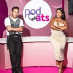 Camila Loures Instagram - o PODCATS TA DE VOLTA 💕🙌🏽 a partir do dia 7 de MAIO não sairemos mais da vida de vcs como vocês pediram… agr estaremos direto, todas as terças as 21 horas … oq acharam do cenário novo e nos conte, quem vcs querem ver por aq? vai ser BABADOOO 😱❤️