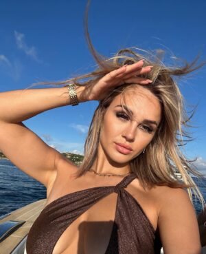 Camille Froment Instagram -  1 🎂 God blessed ❤️ #birthdaygirl