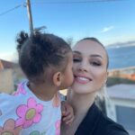 Camille Froment Instagram - Amour éternel ♾🫶🏼