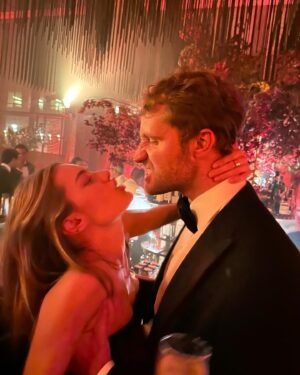 Camille Rowe Instagram - I love life with you the most ♥️ Joyeux anniversaire @theoniarchos Je t’aime