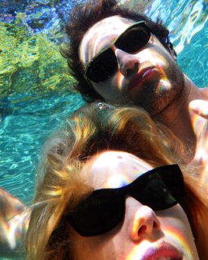 Camille Rowe Instagram - I love life with you the most ♥️ Joyeux anniversaire @theoniarchos Je t’aime