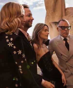 Camille Rowe Instagram - Beautiful last few days in Paris with  @davidyurman and family 🖤✨Merci beaucoup!