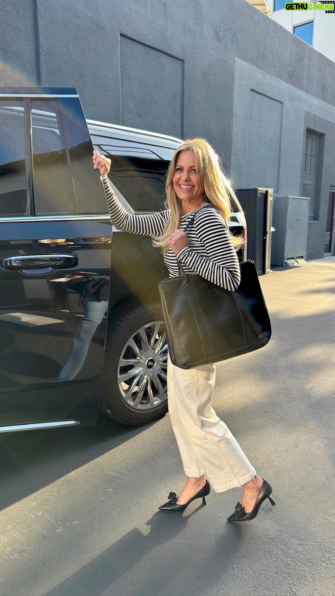 Candace Cameron-Bure Instagram - Calling all MOMS (and women) ✨📢 I’ve found the ultimate bag for you!! My lovely friend @paulafaris designed the Carry All Bag alongside the brand @able with busy moms and women in mind. I’m finding myself grabbing for this bag more times than I can count because I can fit EVERYTHING inside…also how cute are my initials on the outside 💁🏼♀️ Get your own Carry All Bag OR get it as a gift for your Mom for Mother’s Day! Use code: CARRYMOM30 for 30% off until May 8th 🙌🏼 Which color will you be getting…cognac or black??
