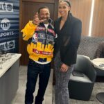 Candace Parker Instagram - All-Star ‘24! I met a couple rappers (@ernie.johnson dropped barz in his Legends speech) and caught up with some amazing peeps. Grateful to work with such amazing people 🙏🏽⭐️ #WeAreNotTheSameIAmAMartian 🔥🔥🔥 #RookieYearCarter3Vibez