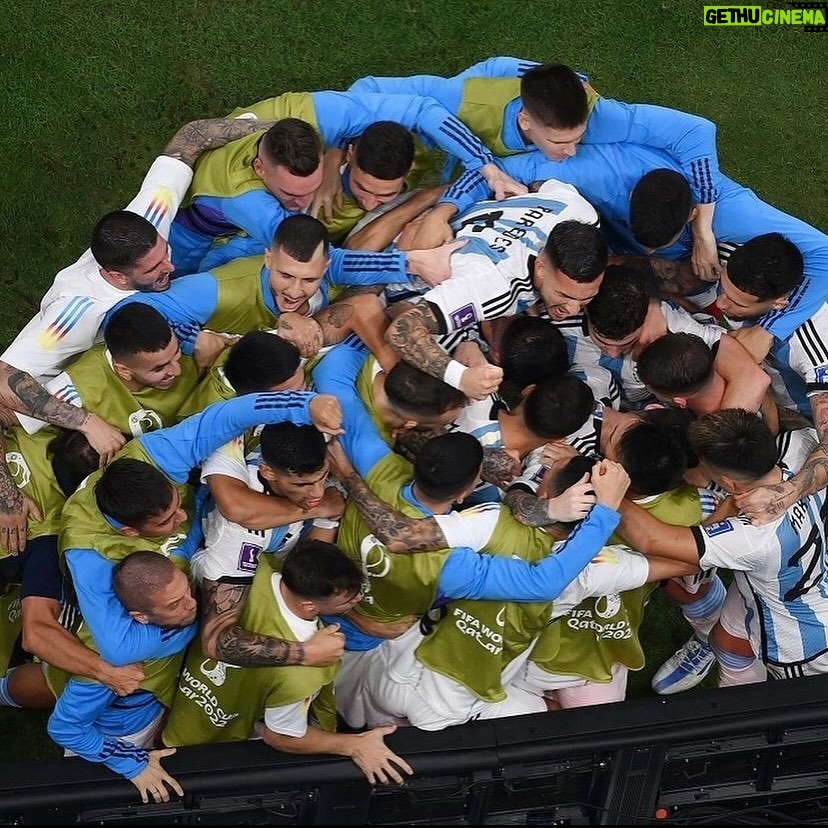 Candela Vetrano Instagram - a un año de este terremoto emocional 🇦🇷❤️