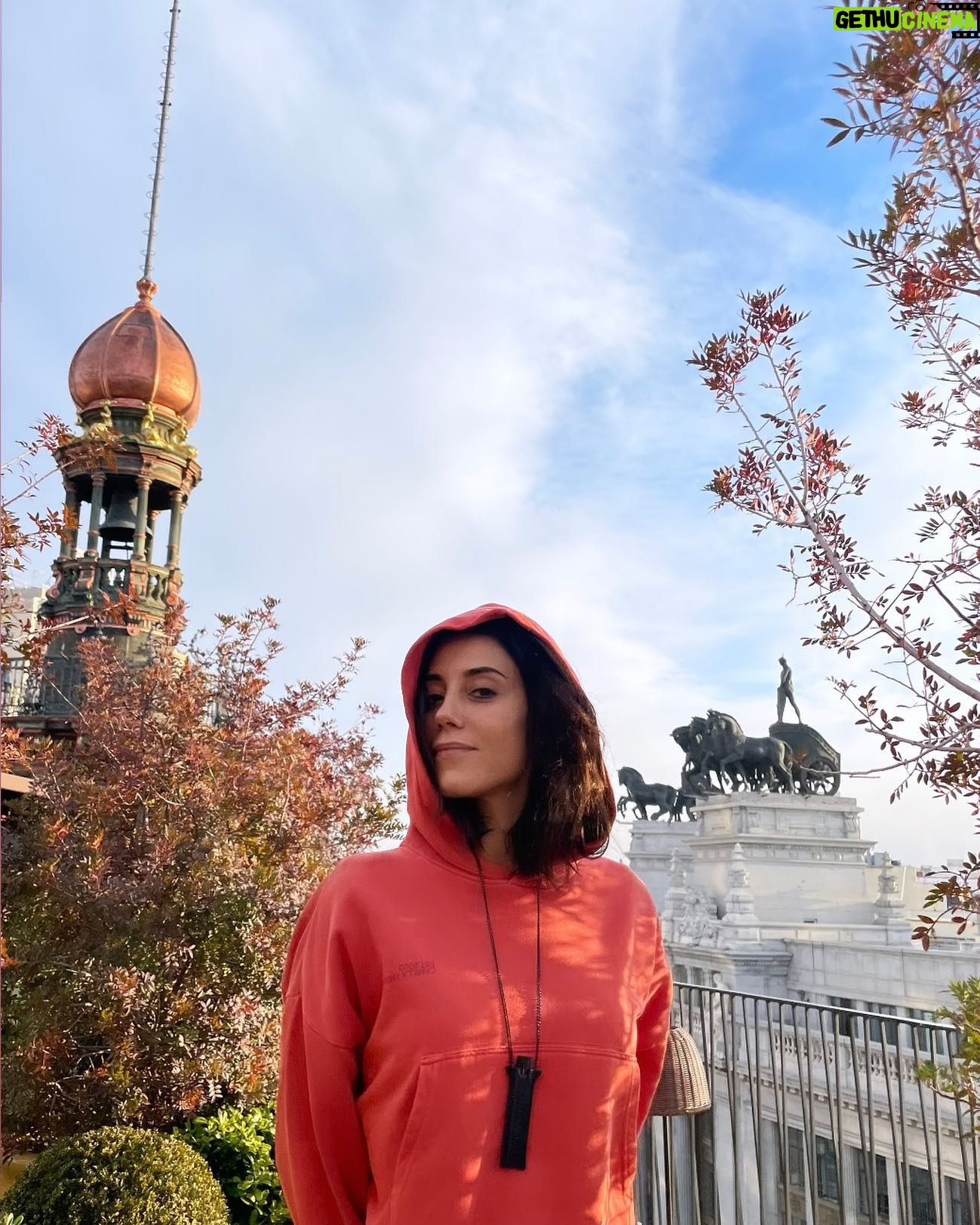 Cansu Dere - 205.6K Likes - Madrid ❤️
