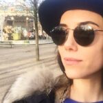 Cansu Dere Instagram - 🎠