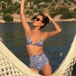 Cansu Dere Instagram – Yaz ☀️
