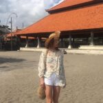 Cansu Dere Instagram – Throw back to Bali 🏯 📷 @ecesukan