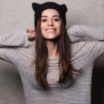 Cansu Dere Instagram –