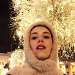 Cansu Dere Instagram - Evet, hala soguk../ Yes, still cold..