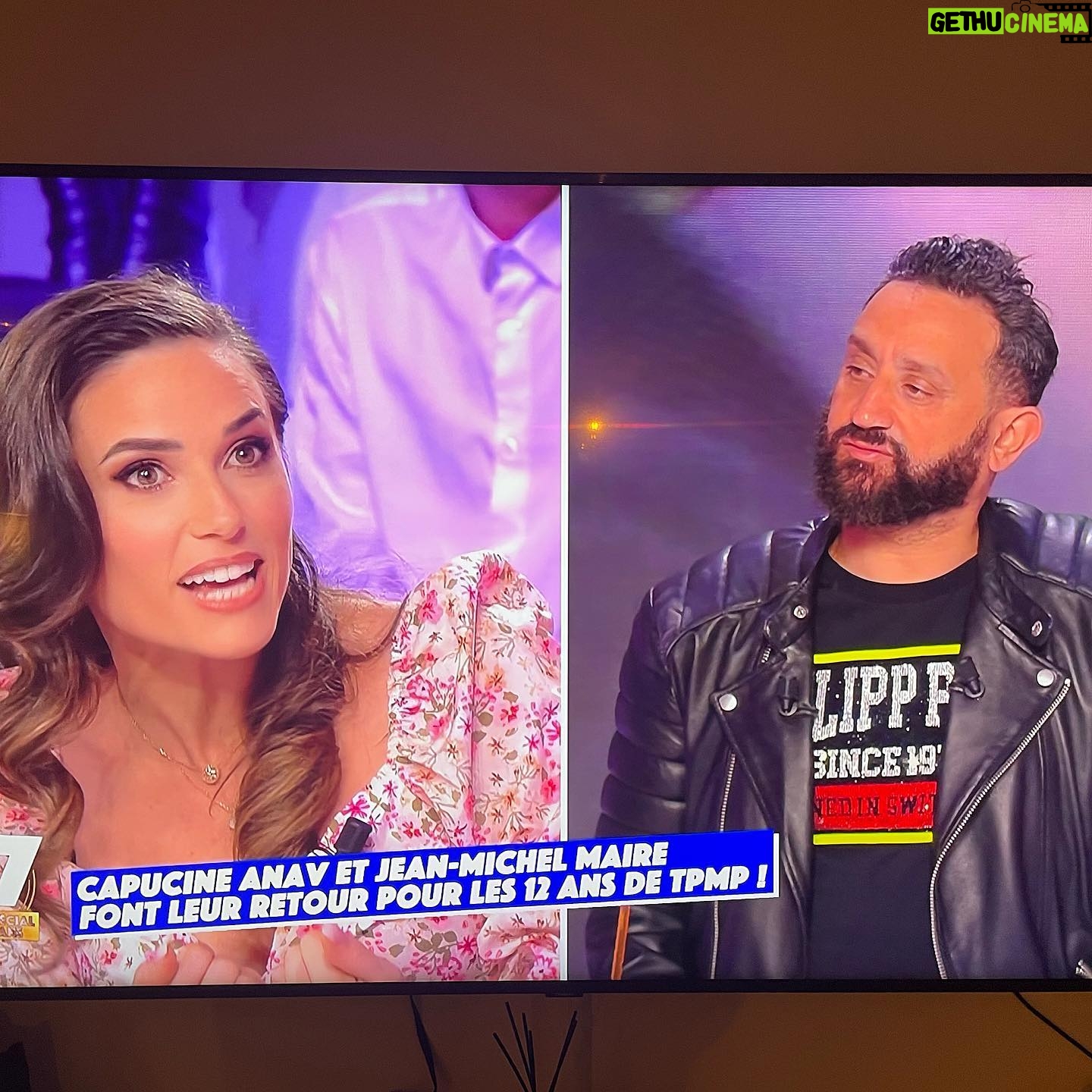 Capucine Anav Instagram - Petit retour sur le plateau de @tpmptv pour leur souhaiter un bon anniversaire 🎂 #12ans 📺