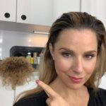 Cara Buono Instagram - In honor of the amazing hair and makeup teams on their supremely deserved Emmy nominations, I give you some of my time in their magical hands. I’ve loved transforming into Karen Wheeler every season and owe a lot of that to these talented artists who make me laugh and inspire me. Love you all! @sarahhindsgaul @katsuhre @roccomua @1bluetician @strangerthingstv #strangerthings #80s #instagood #80shair #wigs #eyeshadow #setlife #emmys @netflix #80smom