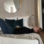 Cara Buono Instagram – Monday morning thinking selfies

#selfie #instagood #paris #monday #worktrip