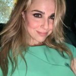Cara Buono Instagram - A little rain en route to @lelarose evening. And a magical double rainbow 🌈 💚 #fashion #fashionweek #nyc #rain #911 #instagood #rainbow
