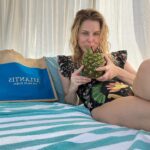 Cara Buono Instagram - Cheeky Sunday #sunday #cheeky #beach #pineapple #instagood #dubai #workingout