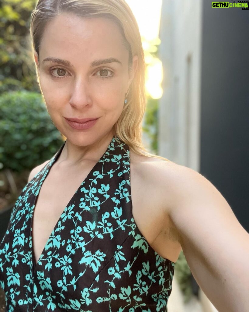 Cara Buono Instagram - Straight hair in Mallorca. Yes, the content is light. #hairstyles #mallorca #travel #summer #spain